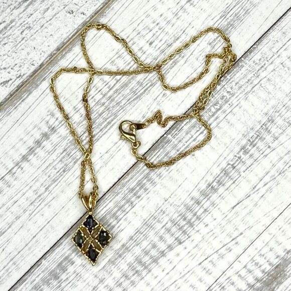 Gold Tone Pendant Necklace 18 Inch Length - Picture 6 of 6